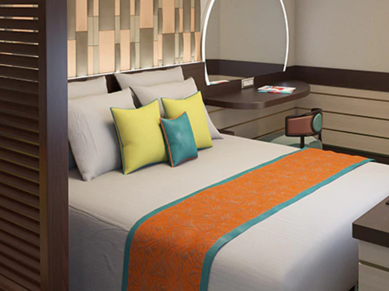 Havana Cabana Corner Suite